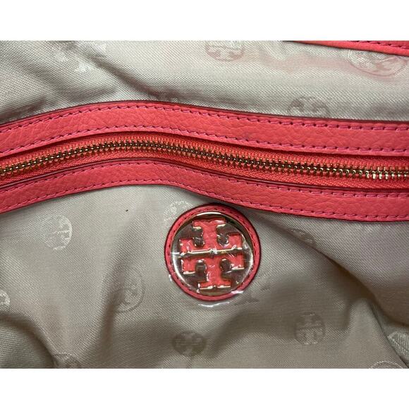 Tory Burch Amanda Pebble Leather Double Zip Tote Bag - Picture 12 of 13